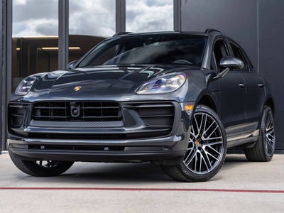 2026 Porsche Macan AWD
