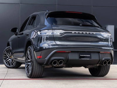 2026 Porsche Macan AWD