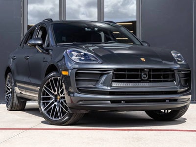 2026 Porsche Macan AWD