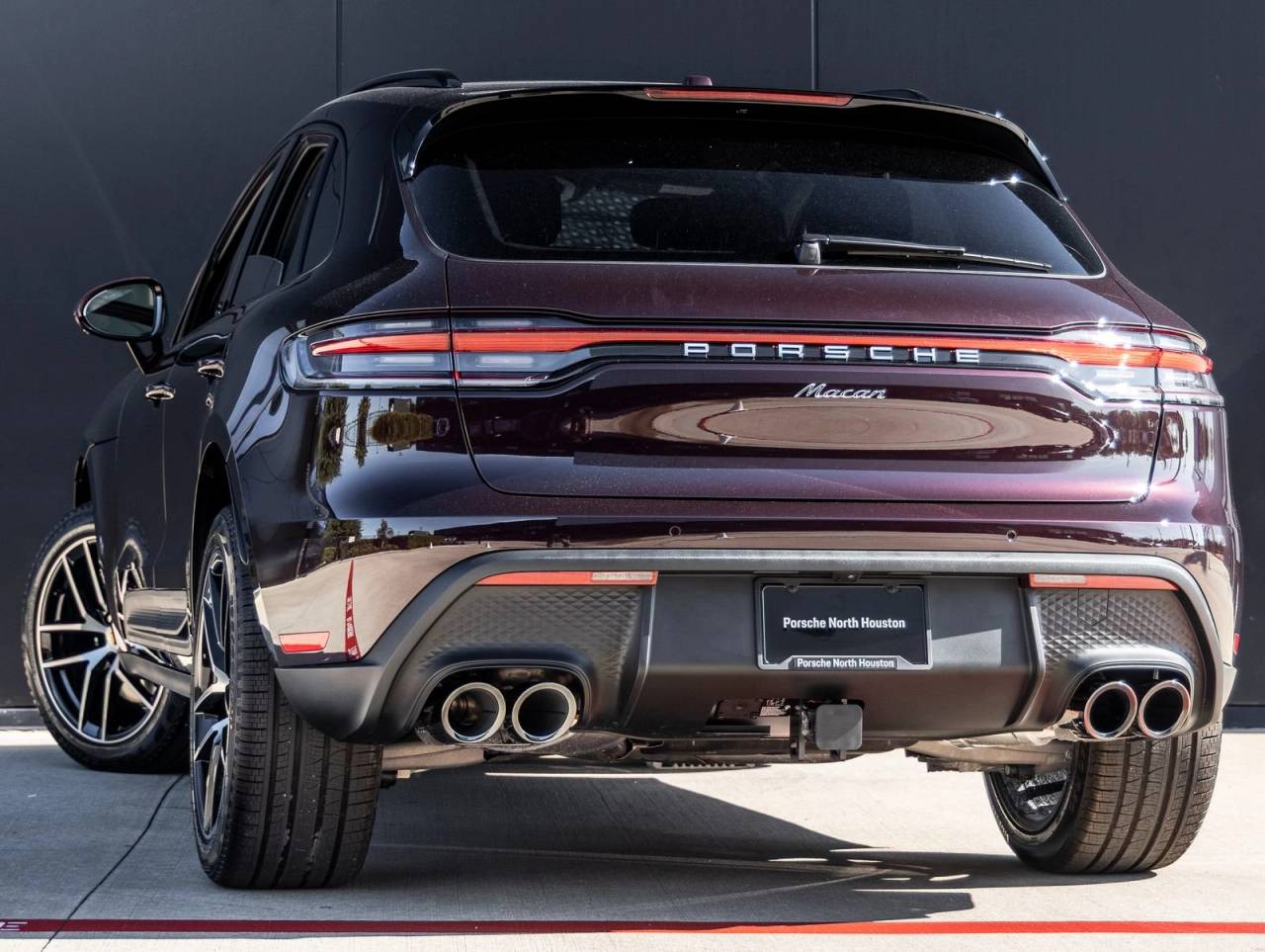 2026 Porsche Macan Macan