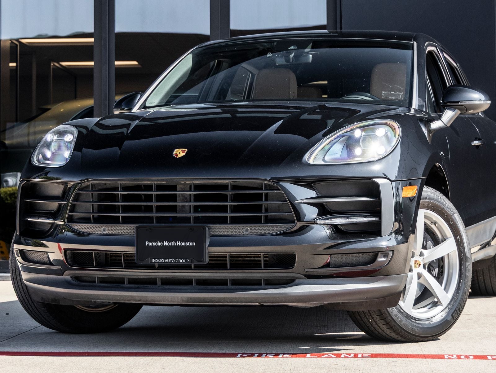 2020 Porsche Macan Macan