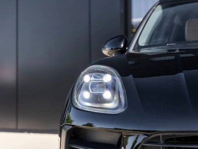 2020 Porsche Macan Macan