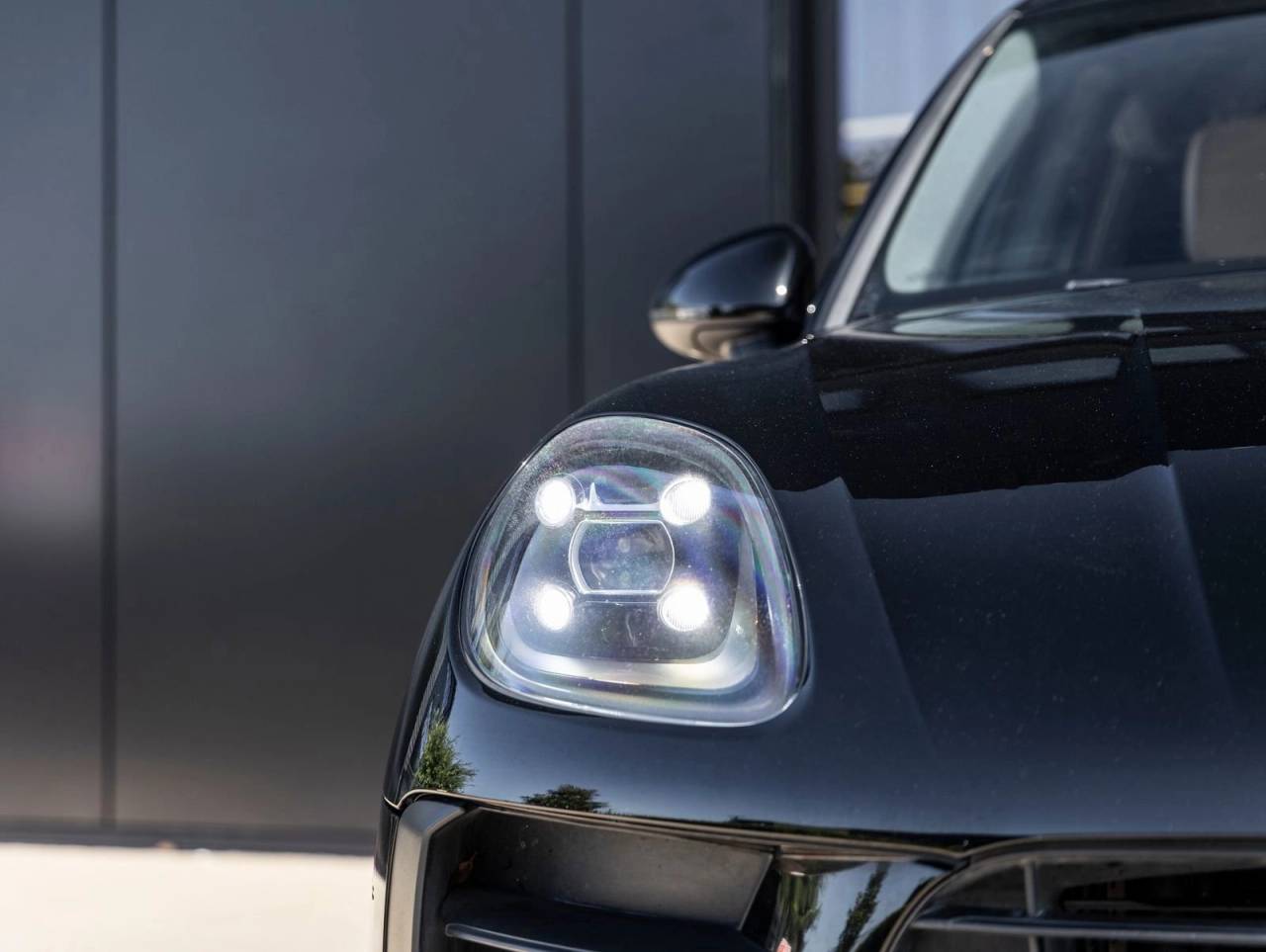 2020 Porsche Macan Macan