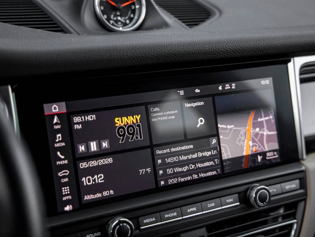 2020 Porsche Macan Macan