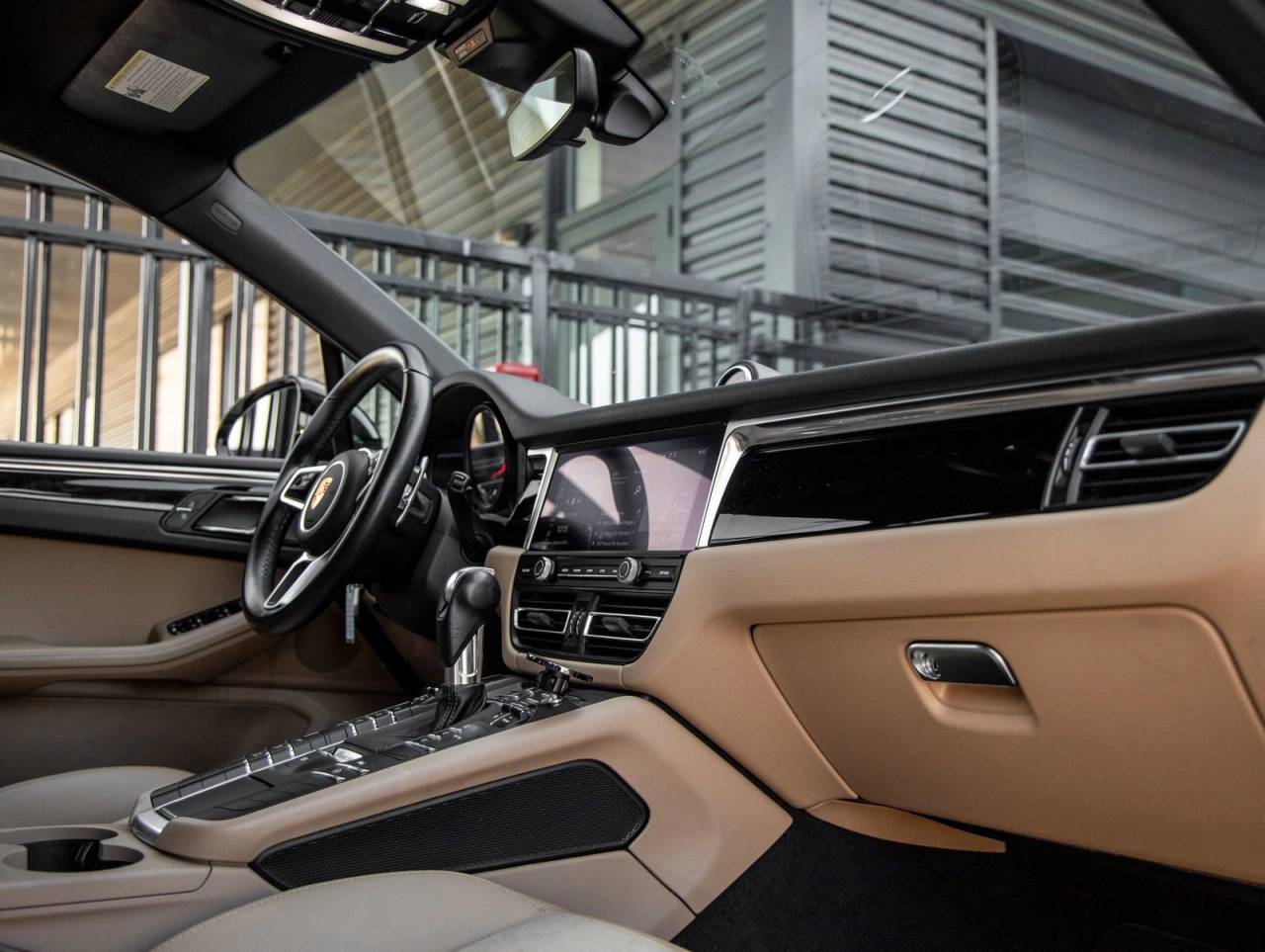2020 Porsche Macan Macan