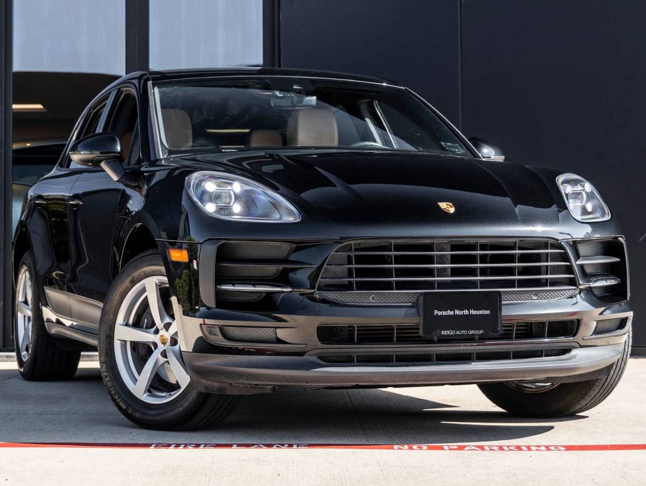 2020 Porsche Macan Macan