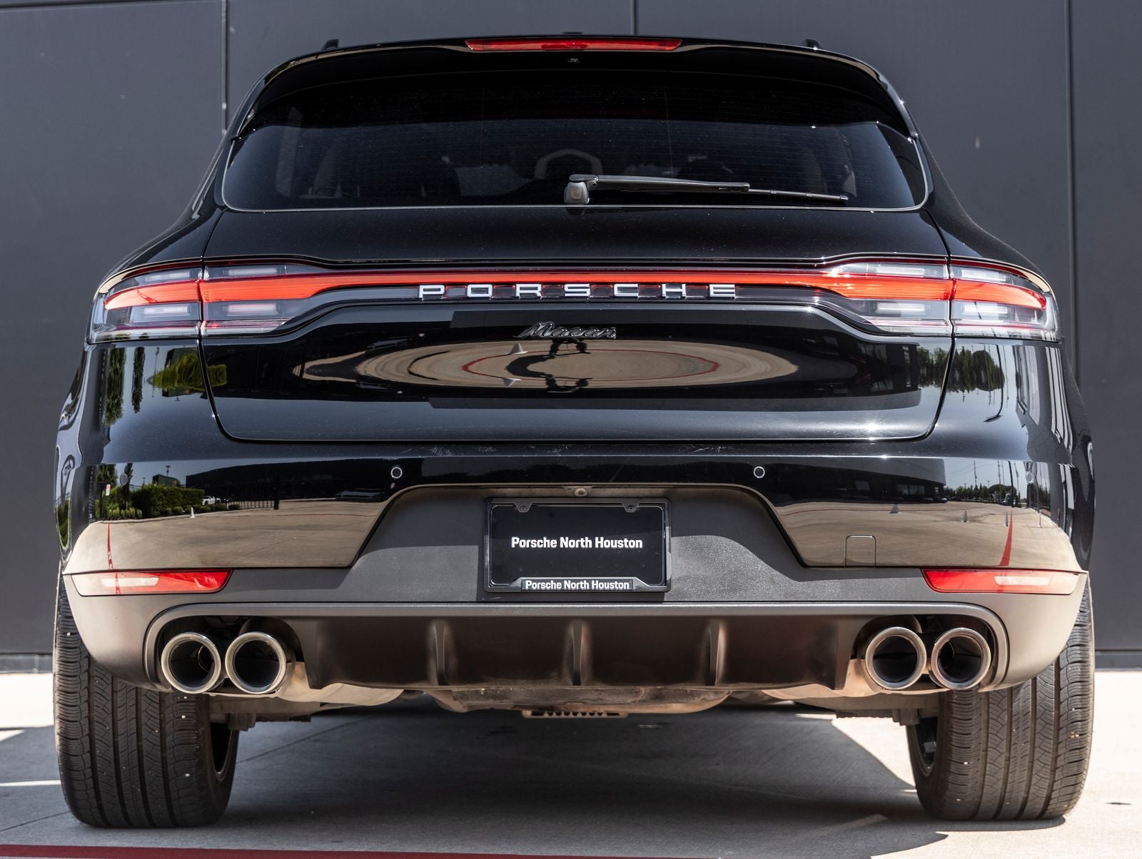 2021 Porsche Macan Macan