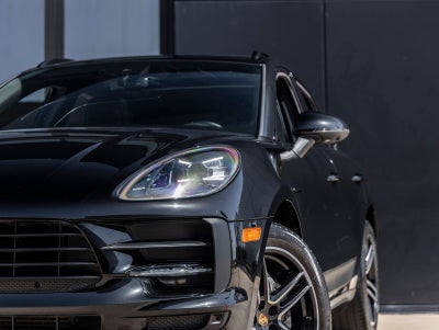 2021 Porsche Macan Macan