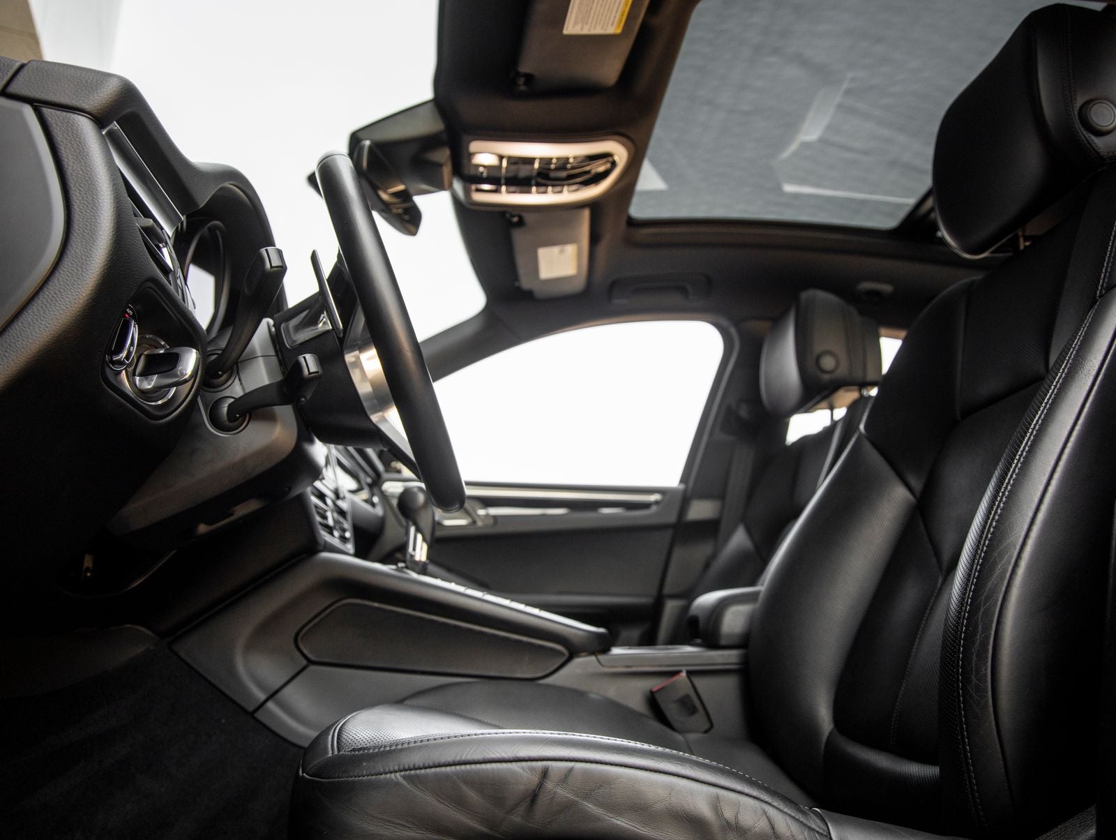 2021 Porsche Macan Macan