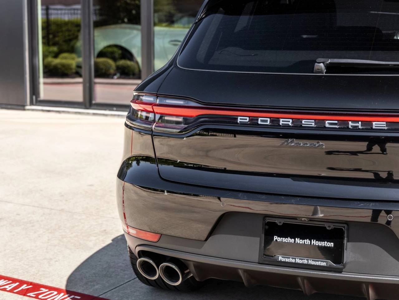 2021 Porsche Macan Macan