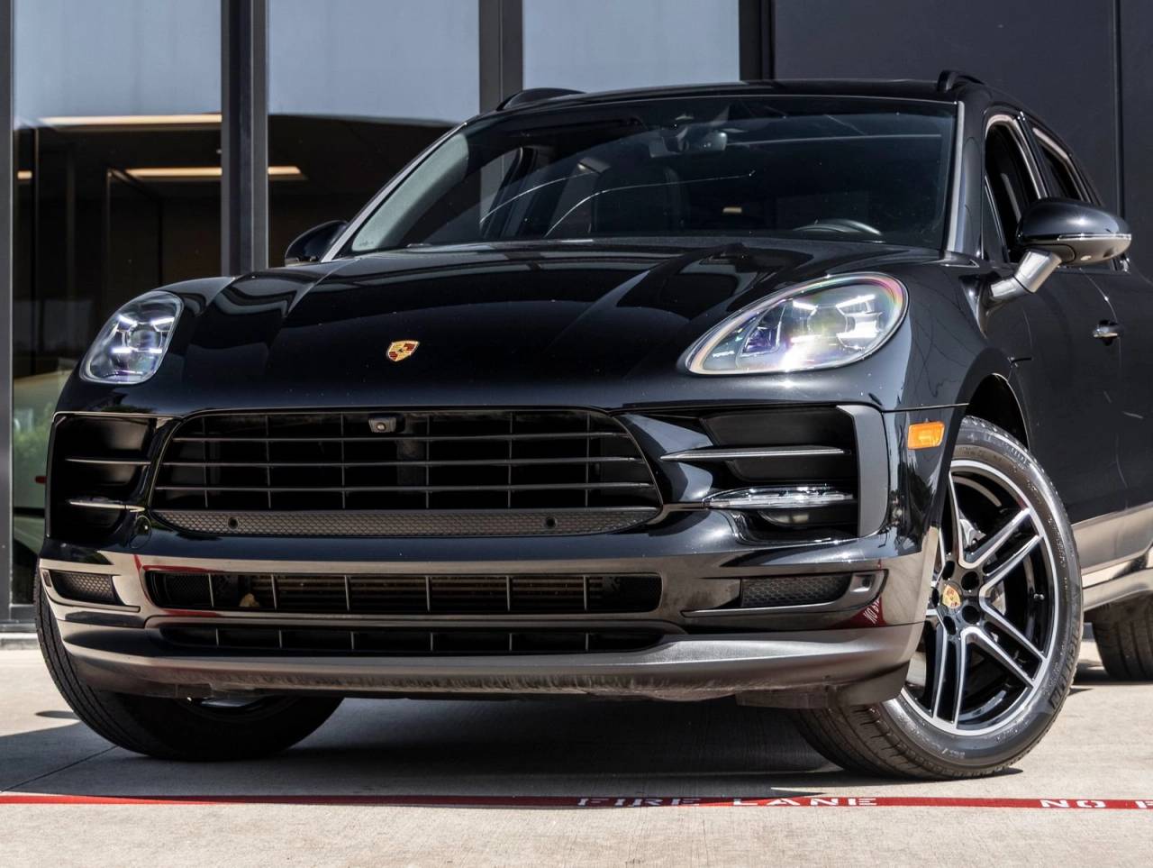 2021 Porsche Macan Macan