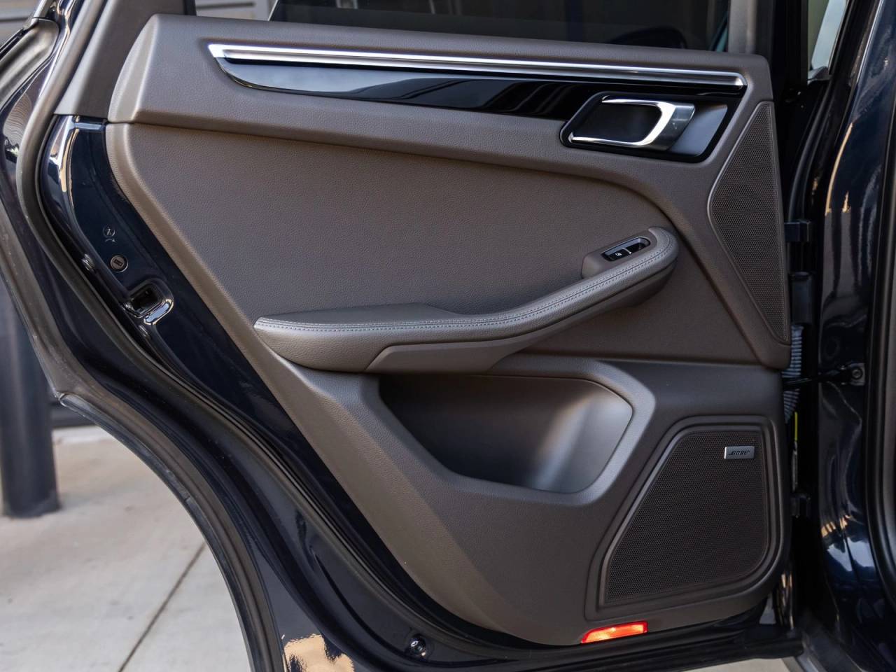 2021 Porsche Macan Macan