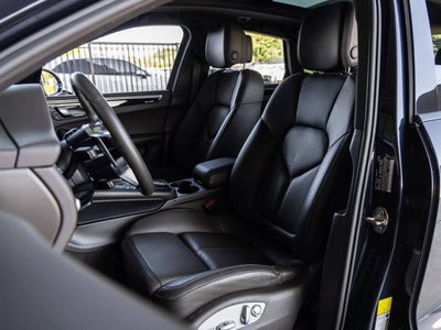 2021 Porsche Macan Macan