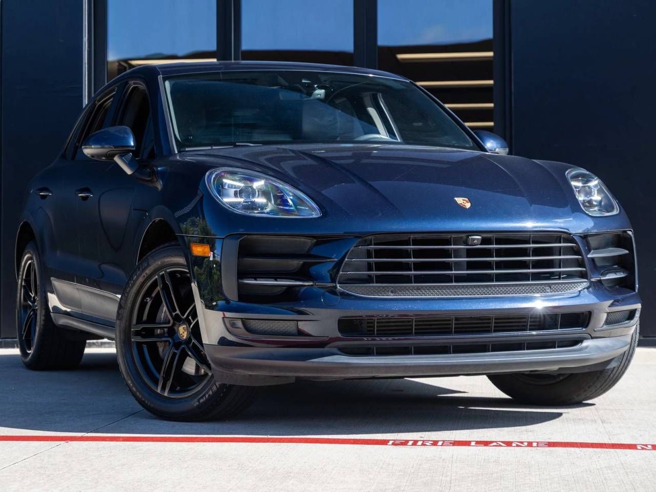 2021 Porsche Macan Macan