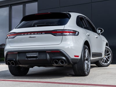 2023 Porsche Macan AWD
