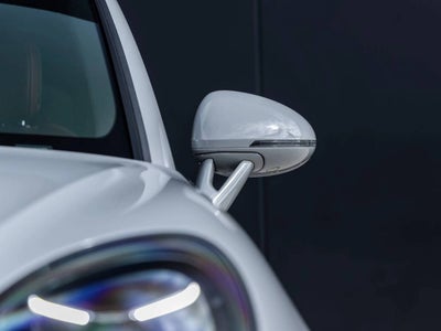 2023 Porsche Macan AWD