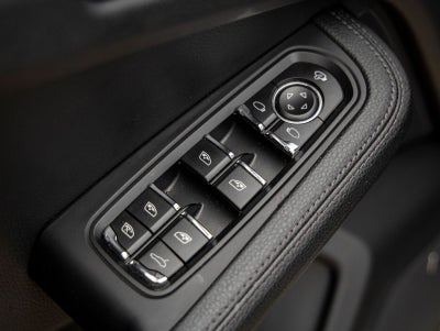 2024 Porsche Macan Macan (MY24)