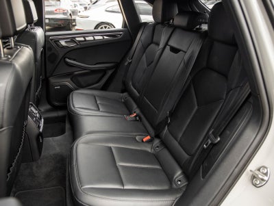 2024 Porsche Macan Macan (MY24)