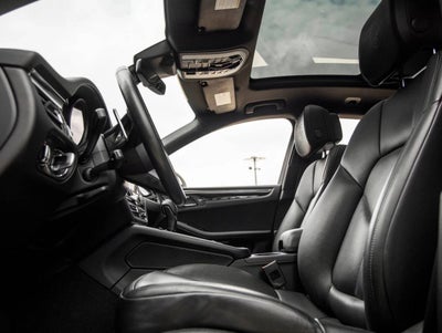 2024 Porsche Macan Macan (MY24)