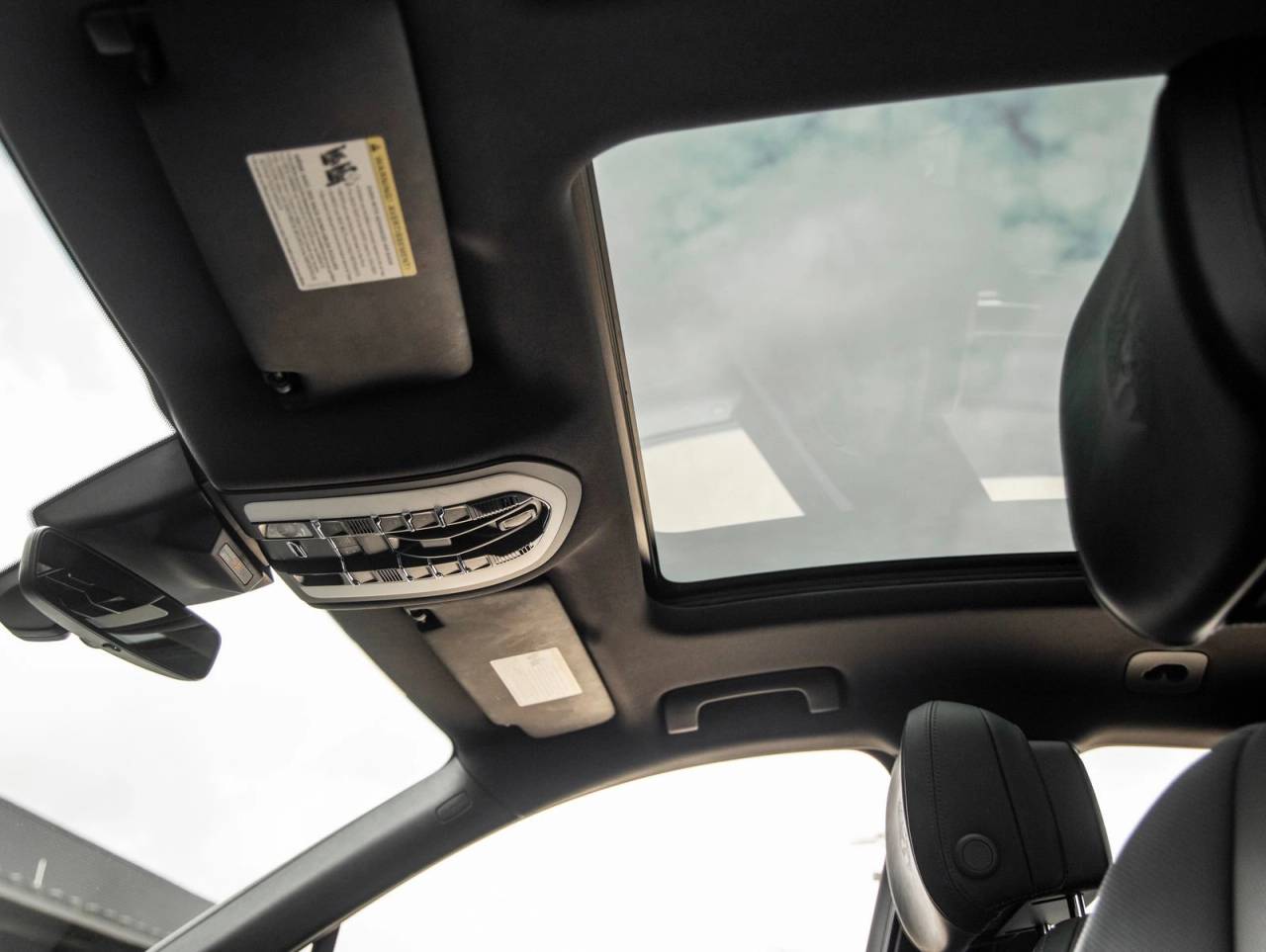 2024 Porsche Macan Macan (MY24)