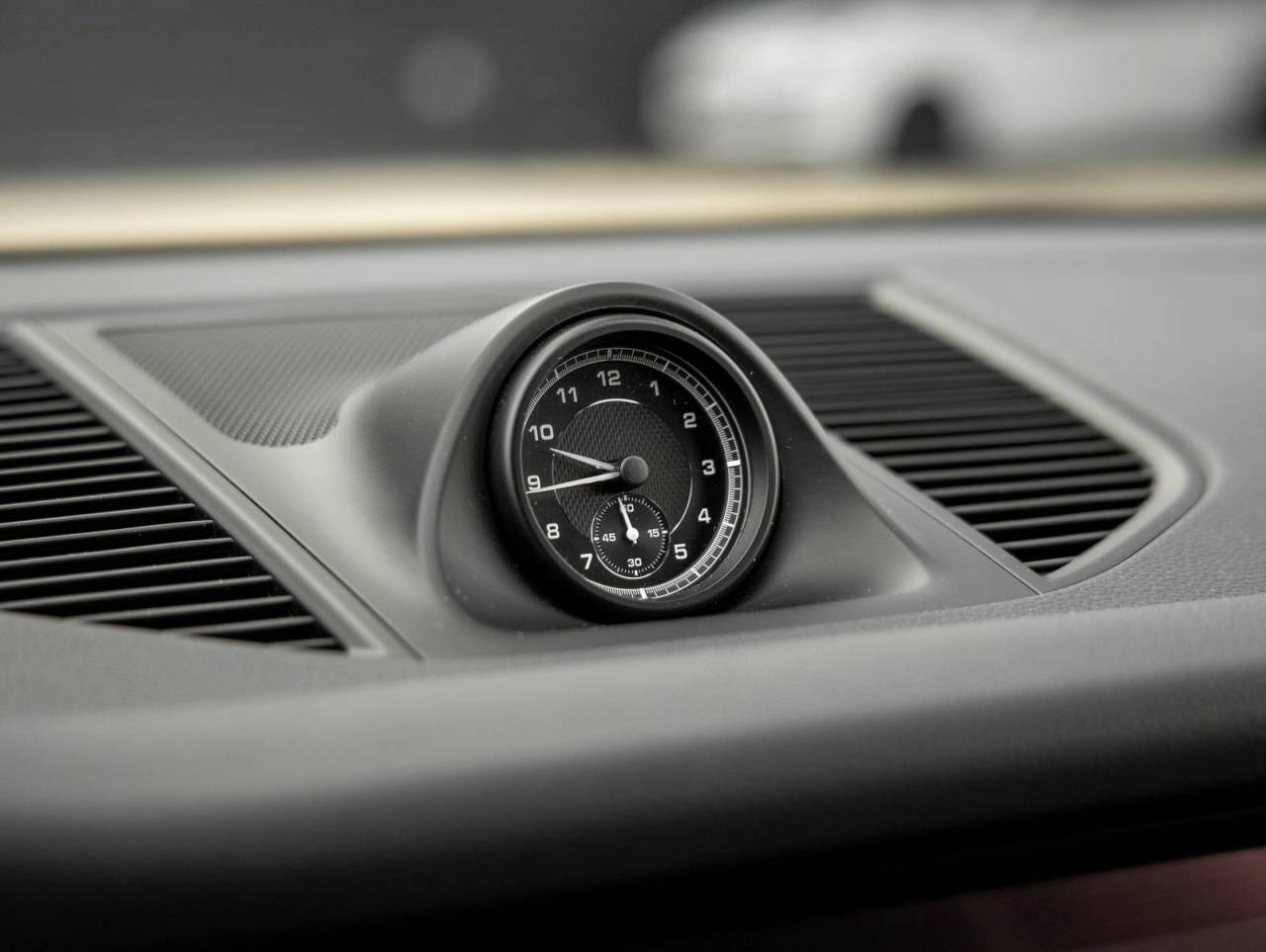 2024 Porsche Macan Macan (MY24)