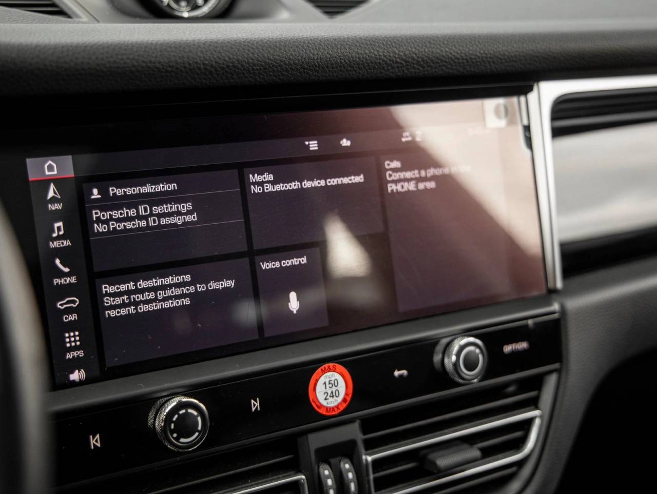 2024 Porsche Macan Macan (MY24)