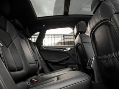 2024 Porsche Macan Macan (MY24)