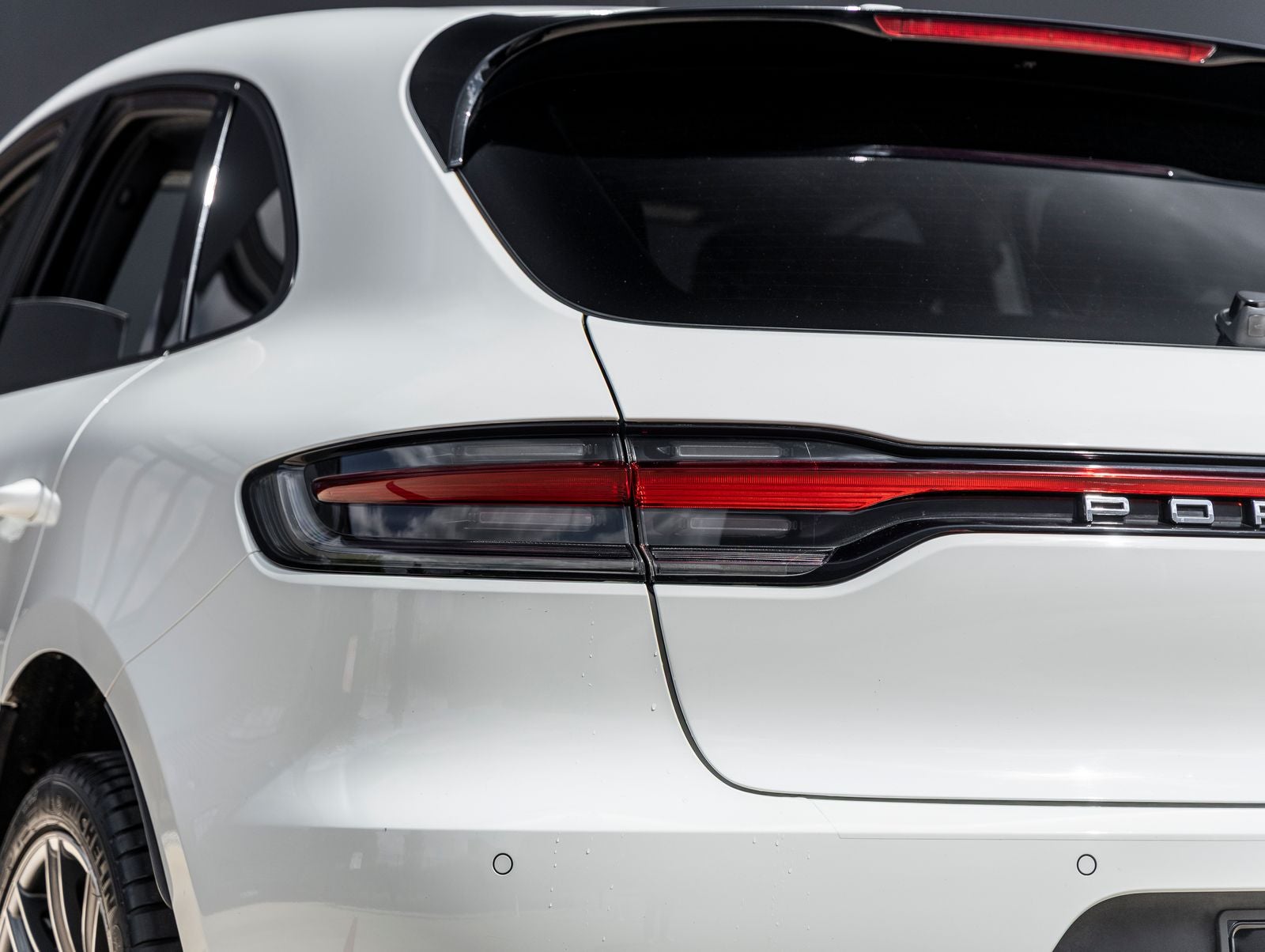 2020 Porsche Macan Macan