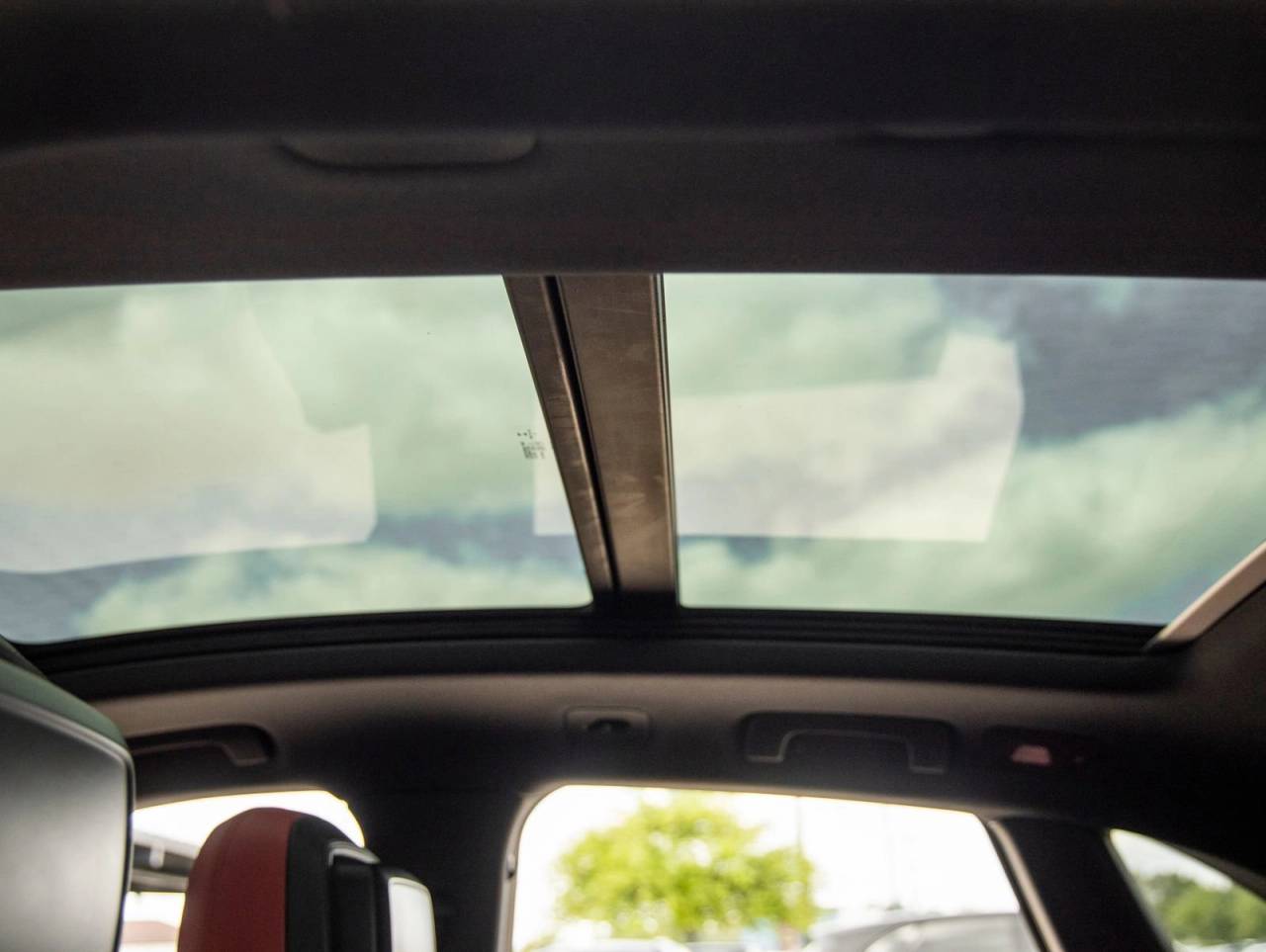 2020 Porsche Macan Macan