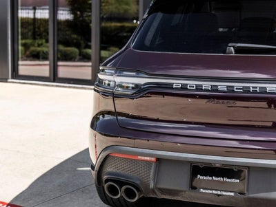 2023 Porsche Macan Macan (MY23)