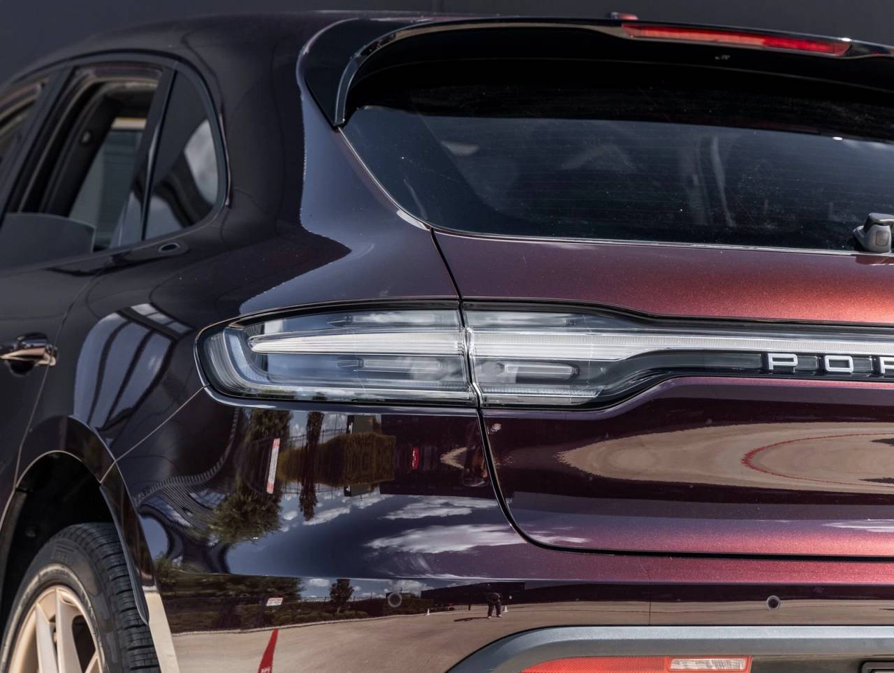 2023 Porsche Macan Macan (MY23)