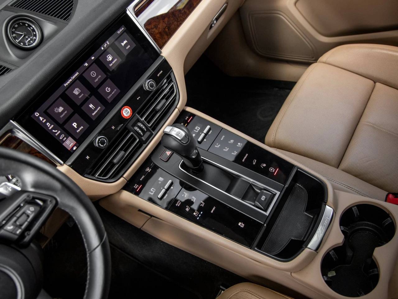 2023 Porsche Macan Macan (MY23)