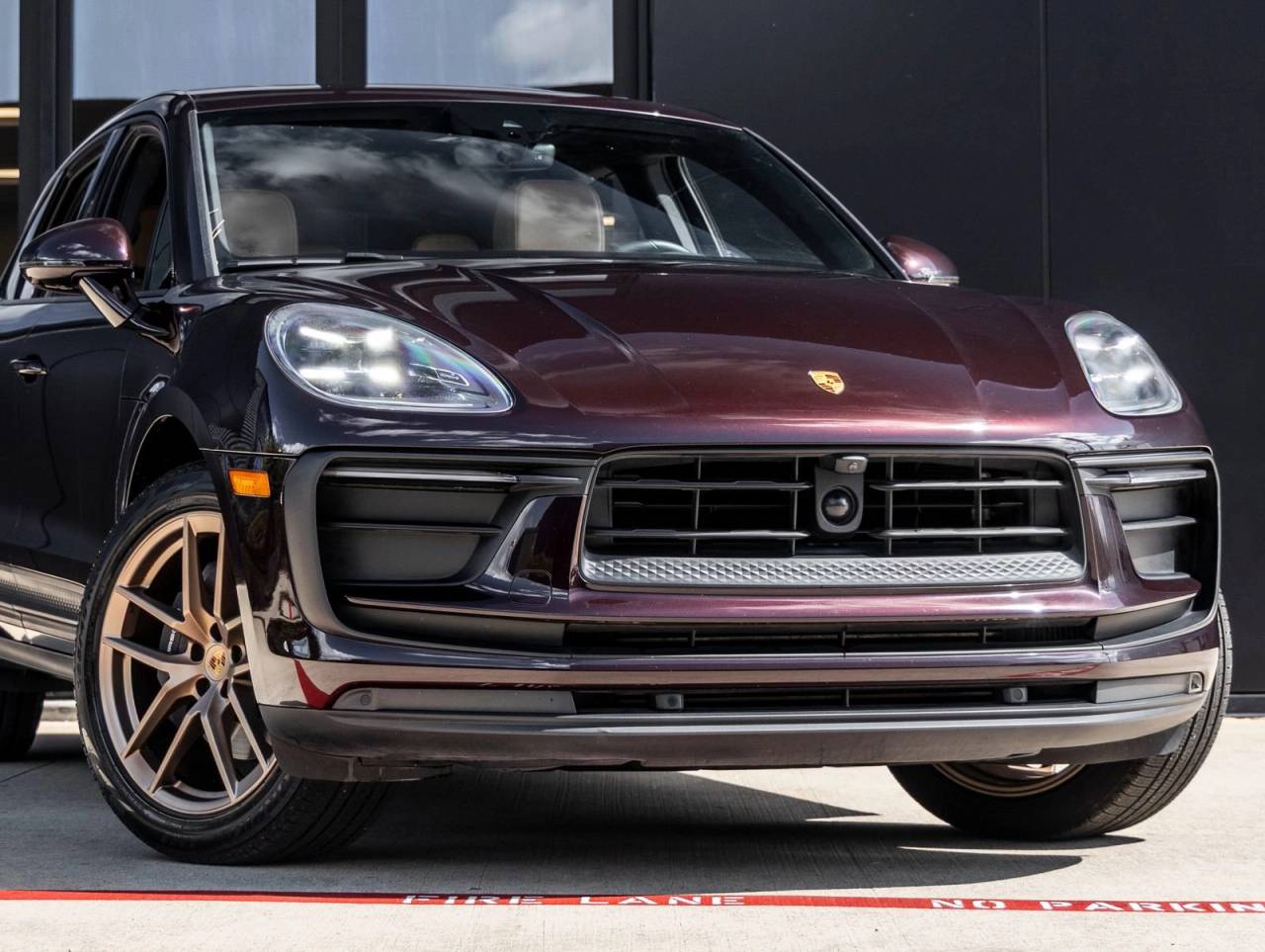 2023 Porsche Macan Macan (MY23)
