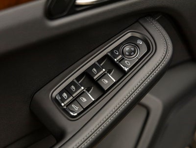 2024 Porsche Macan AWD