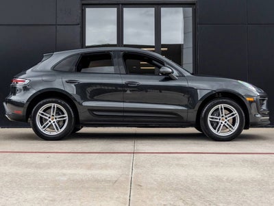 2024 Porsche Macan AWD