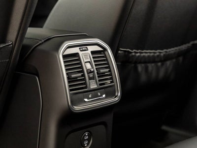 2024 Porsche Macan AWD