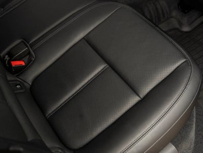 2024 Porsche Macan AWD