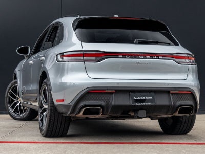 2024 Porsche Macan Macan (MY24)