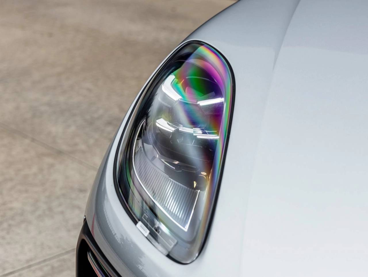 2024 Porsche Macan Macan (MY24)