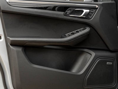 2024 Porsche Macan Macan (MY24)