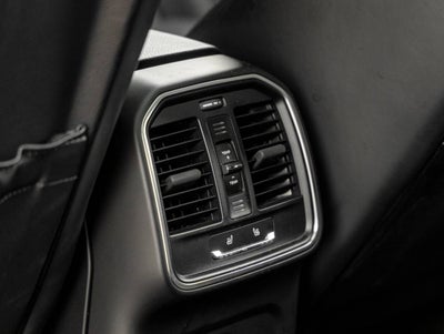 2024 Porsche Macan Macan (MY24)