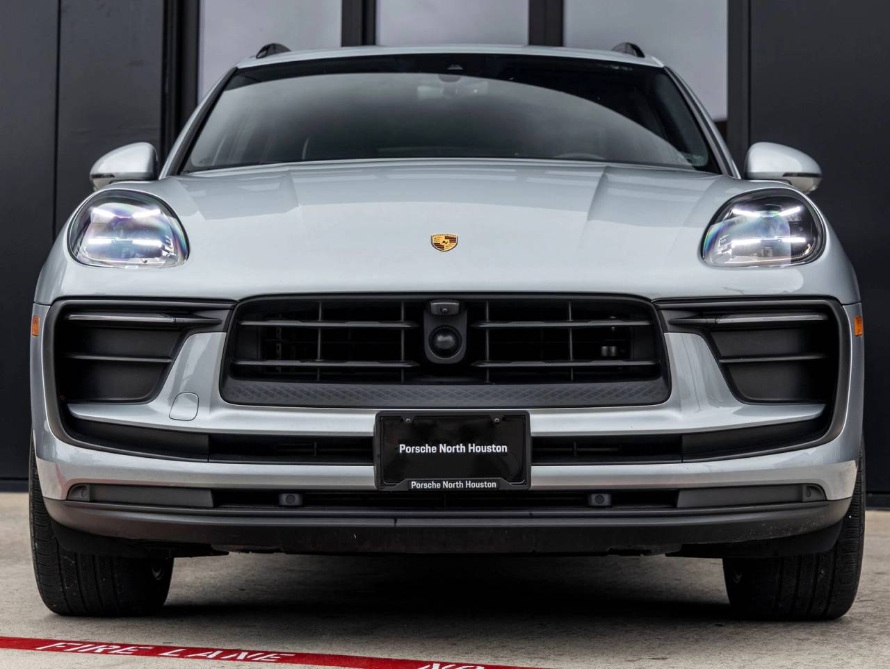 2024 Porsche Macan Macan (MY24)