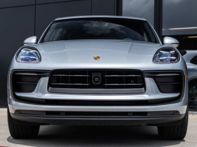 2025 Porsche Macan AWD