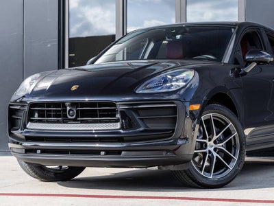 2026 Porsche Macan AWD