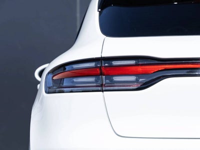 2026 Porsche Macan Macan