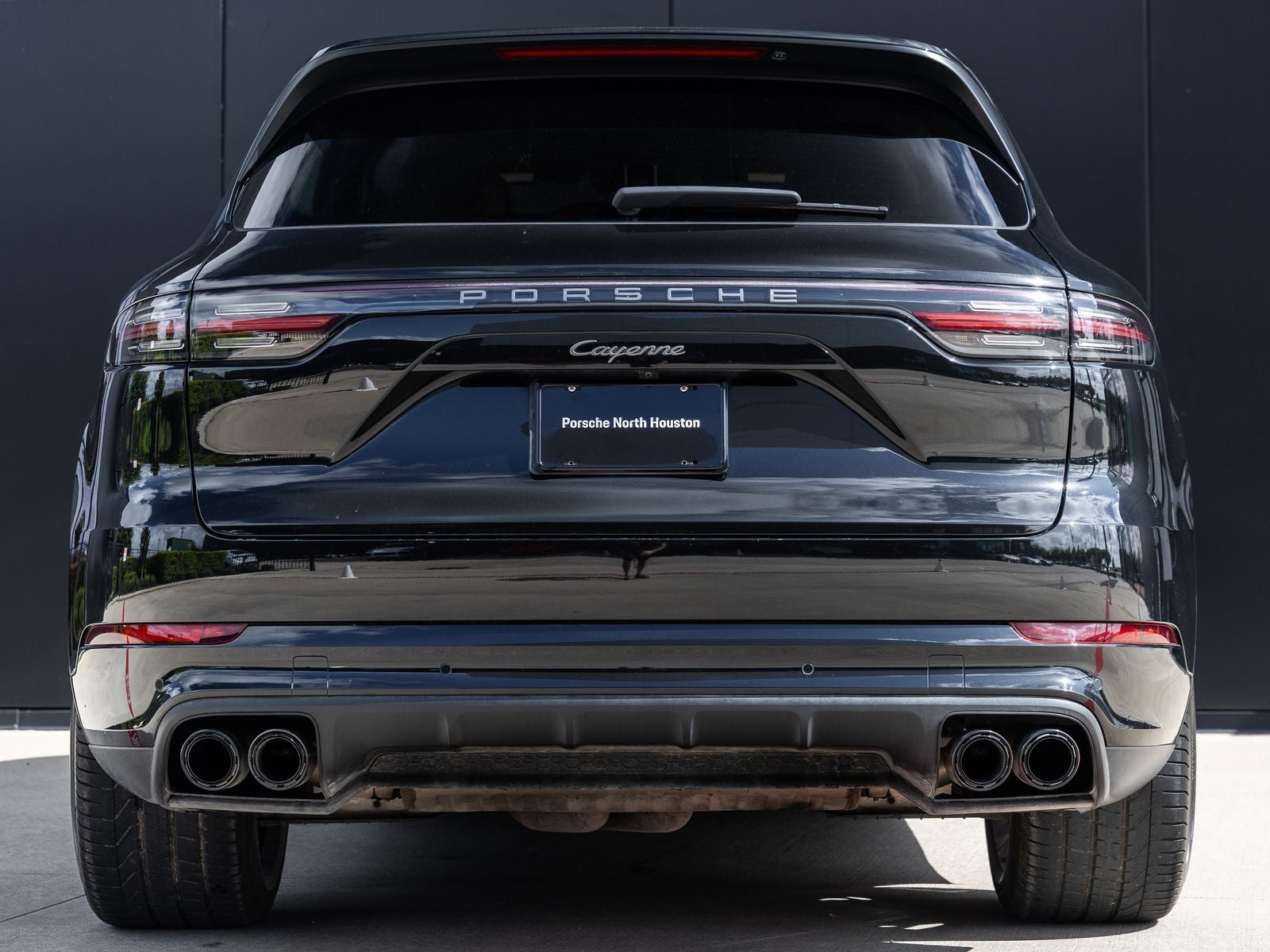 2023 Porsche Cayenne Cayenne Platinum Edition (MY23)
