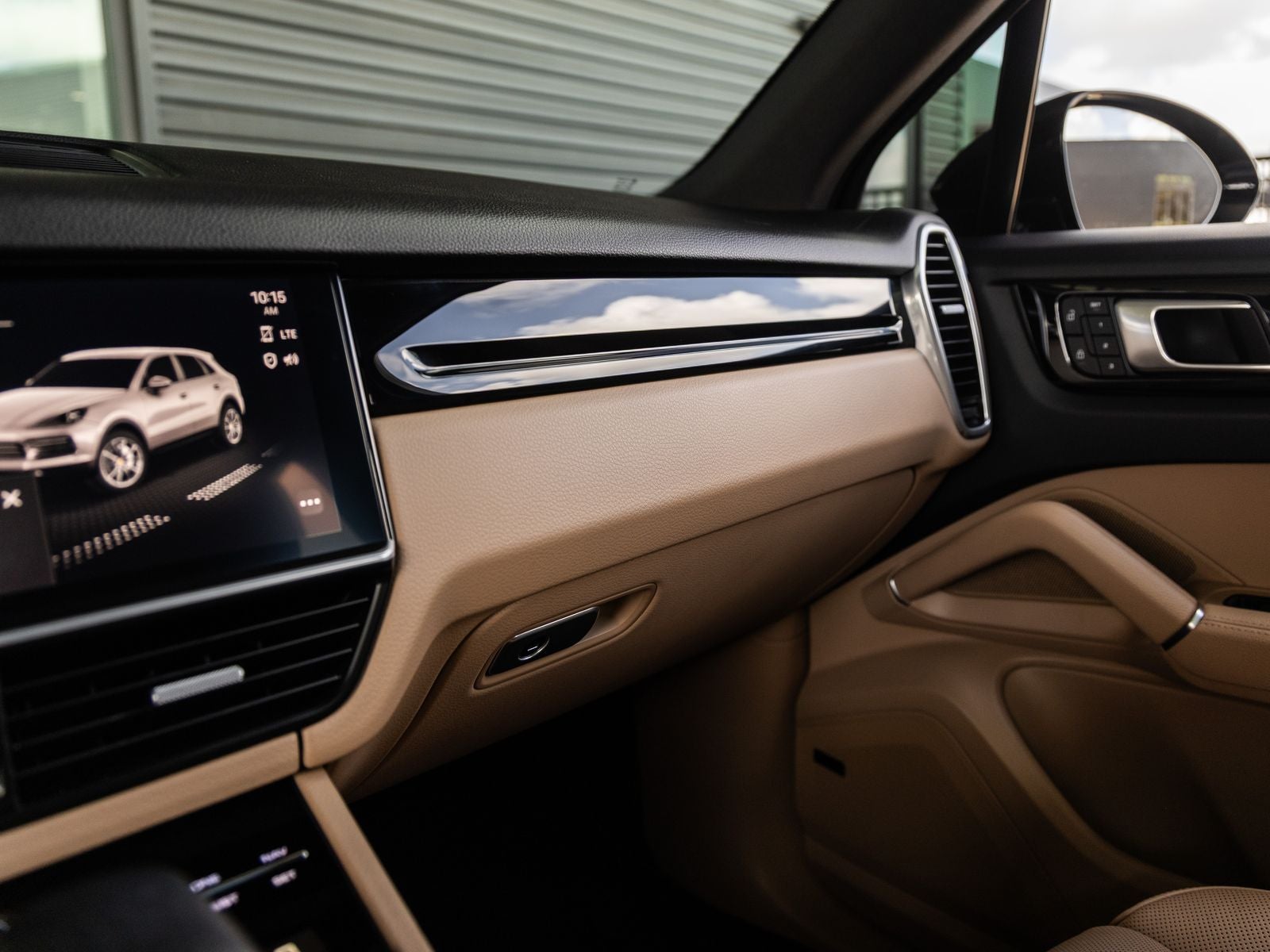 2023 Porsche Cayenne Cayenne Platinum Edition (MY23)