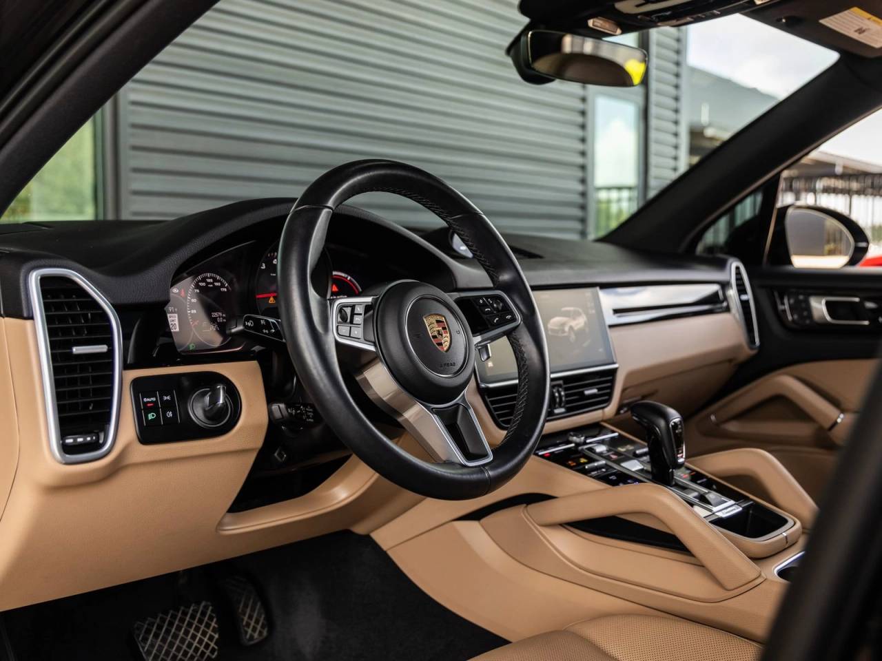 2023 Porsche Cayenne Cayenne Platinum Edition (MY23)