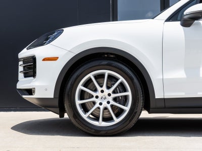 2025 Porsche Cayenne Base