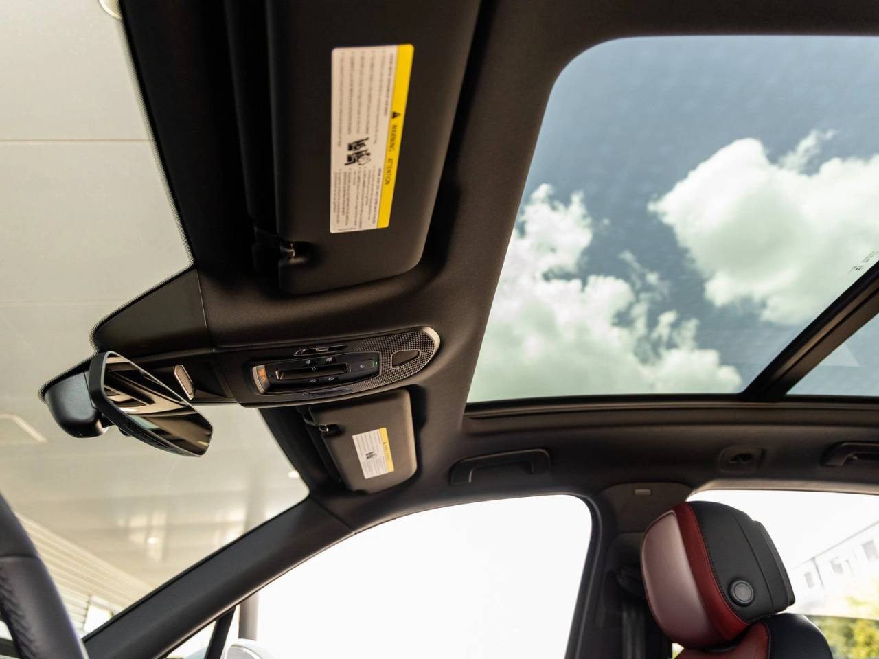 2025 Porsche Cayenne Base